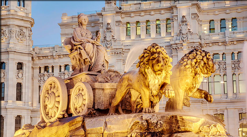 Madrid fontaine et char aux lions, la vuleta 2019 